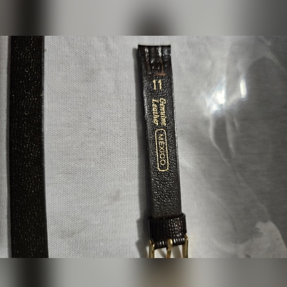 Speidel Elegant Brown Crocodile Leather Watch Strap with Gold Buckle - Picture 5 of 5